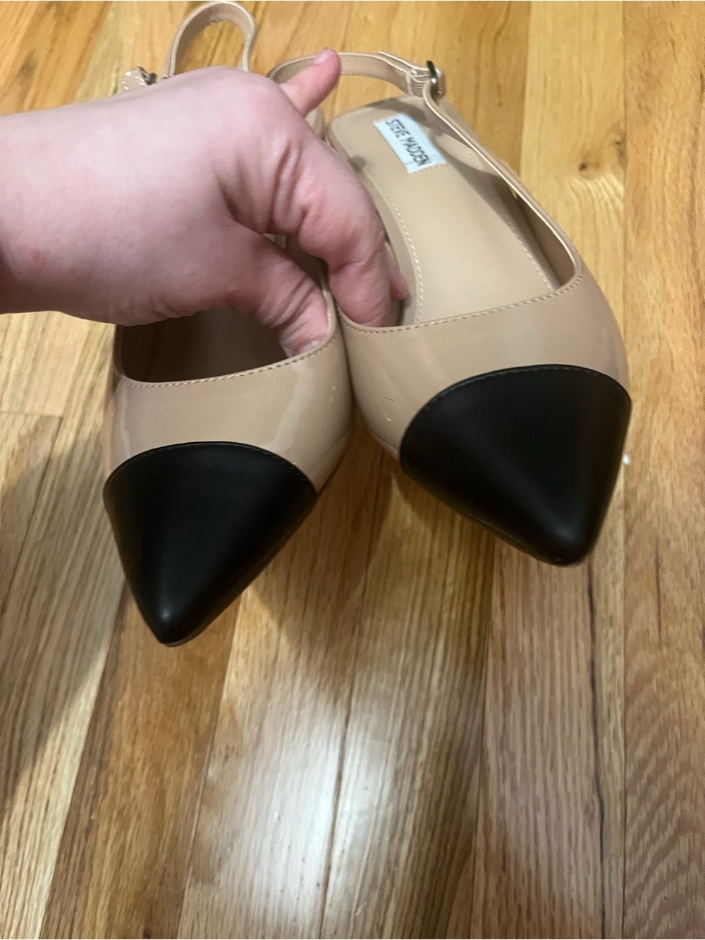 Steve Madden Nude Patent Slingback Pumps with Black Pointed Toe - Picture 2 of 10
